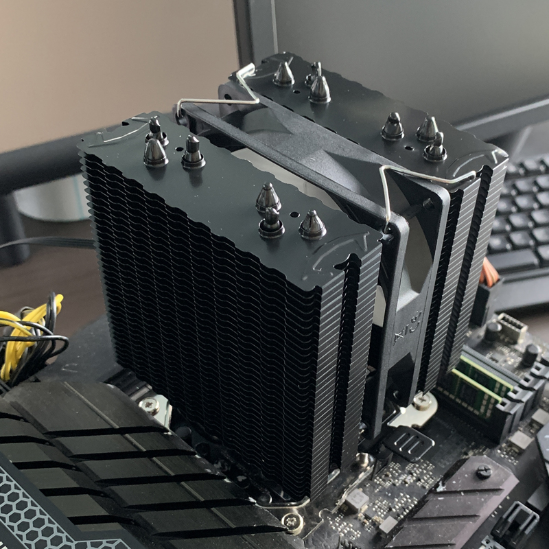 6 tubi di calore CPU dispositi - Esports Gaming Fan recensione e prezzo